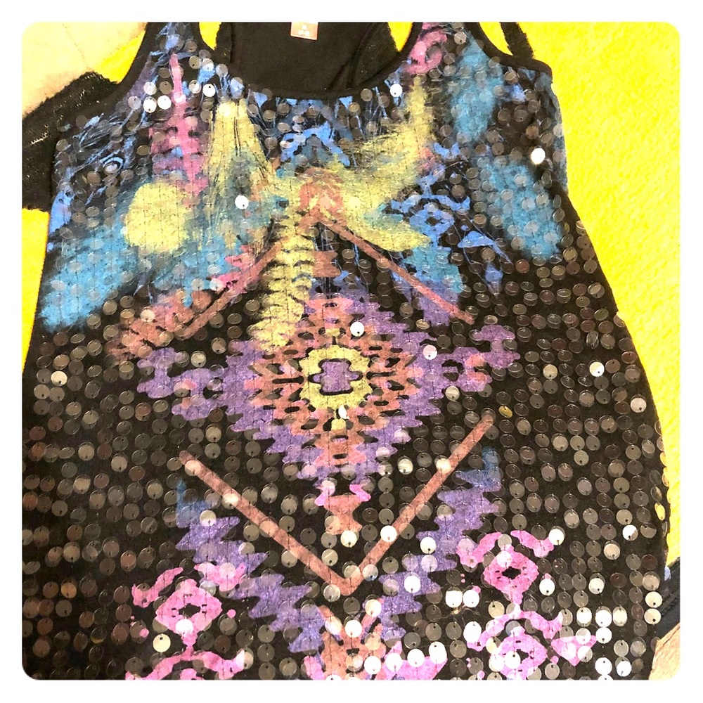 Size 7/9 juniors No Boundaries tank top.